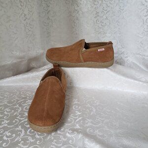 Mens genuine suede padded moccasins. Size 12M Like New. Loafer. Slip-on